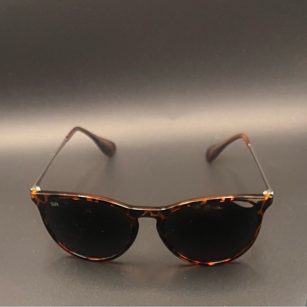 Classic Tortoise Shell Sunglasses - image 3